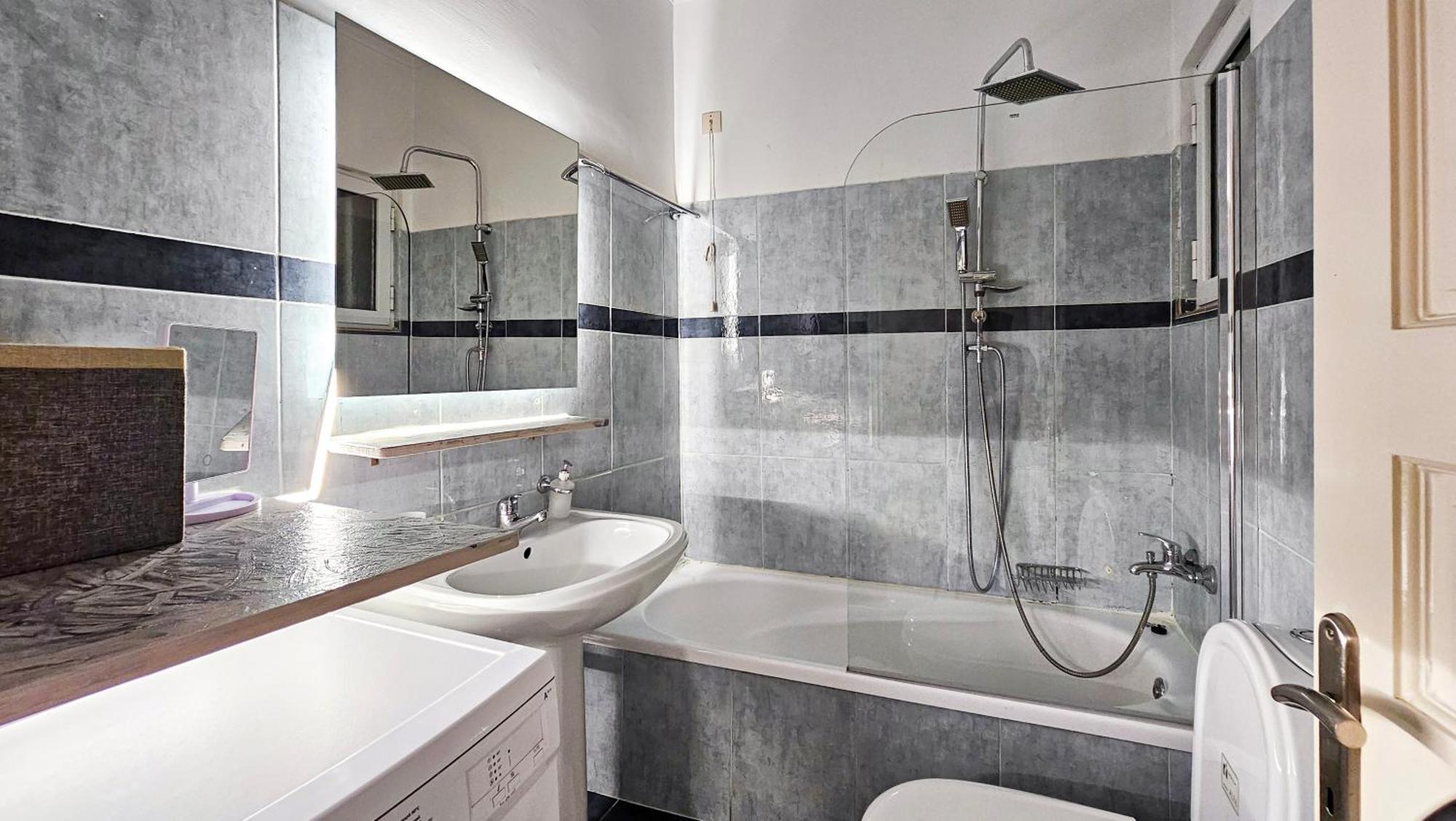 Kostas Home By Bill Apartments Patras Exterior photo